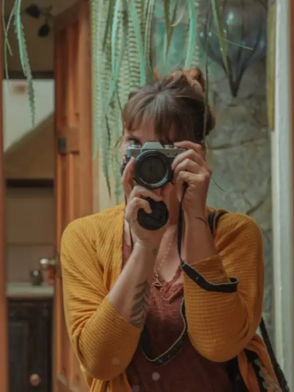 Phototherapist Bénédicte Donet, self-confidence photo session